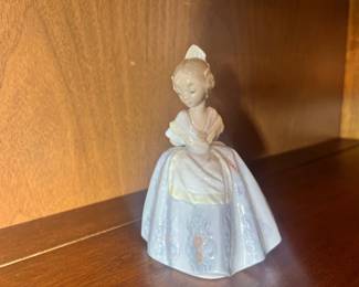 Lladró Porcelain: Authentic Spanish figurines including Matador and Flamenco Dancer