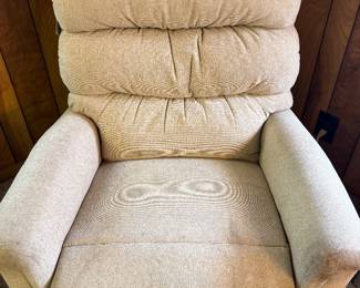 Lazy Boy Lift Chair Deluxe