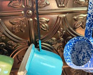 Enamel butter melter