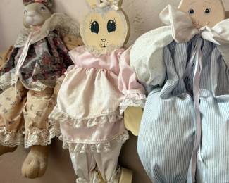 Spring Rabbit shelf sitters