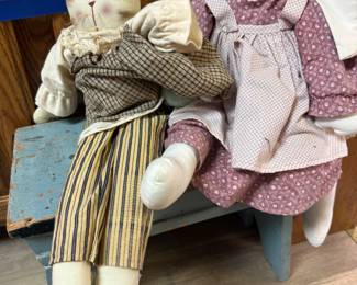 Cat & Rabbit shelf sitters