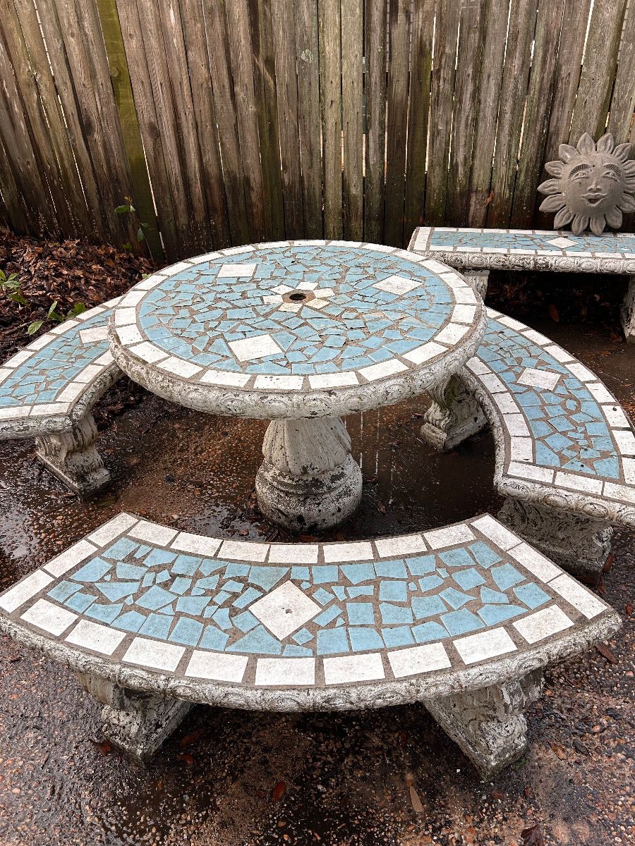 Decorative cement picnic table