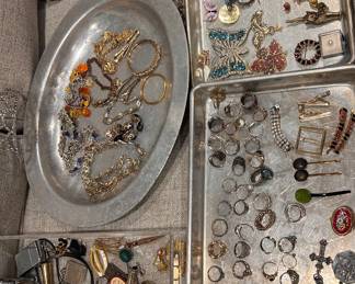 So much jewelry! A lot of costume jewelry 