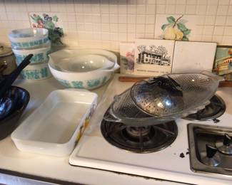 Pyrex items