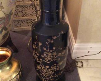 Signed porcelain vase 