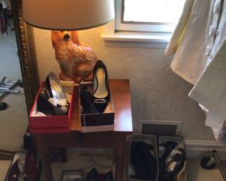 Staffordshire lamp, shoes