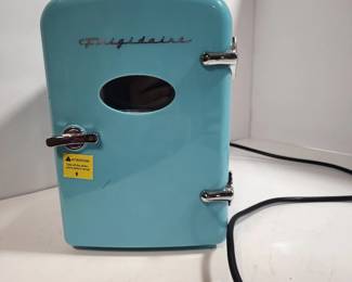 FRIDIDAIRE DESK REFRIGERATOR