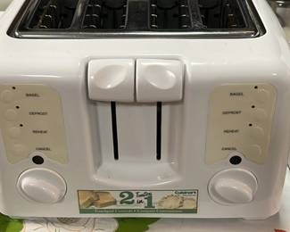 Cuisinart two in  one toaster