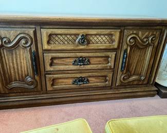 Drexel heritage vintage buffet
