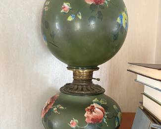 Vintage Parlor Lamp Hand Painted (Gone With The Wind Style)