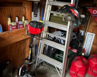 . . . nice aluminum ladder