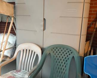 . . . Rubbermaid storage closet