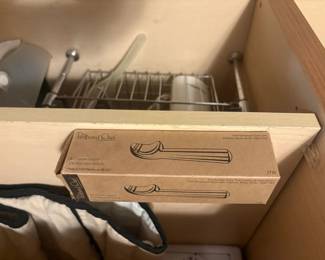 . . . Pampered Chef ice cream scoop