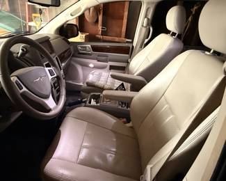 2009 Chrysler Town & Country Touring – Low miles (70K). Submit Highest & Best offers by 3/28/26 at 3 PM.