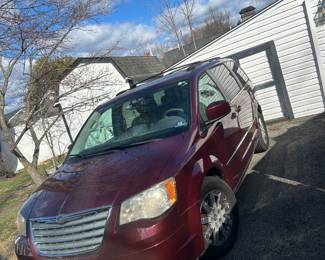 2009 Chrysler Town & Country Touring – Low miles (70K). Submit Highest & Best offers by 3/28/26 at 3 PM.