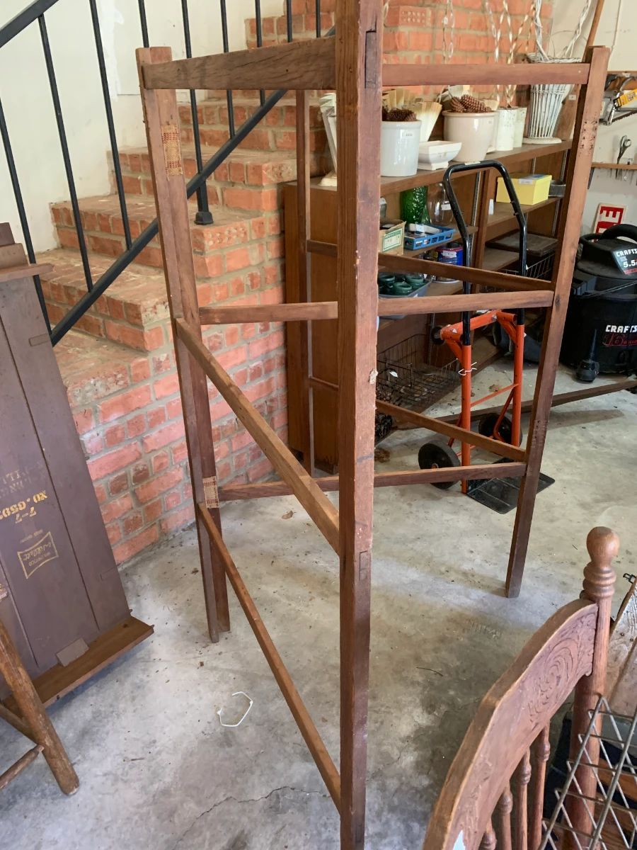 #287	Wood 3 Panel Hanging/Display Rack - 35x67 each panel	 $30.00 