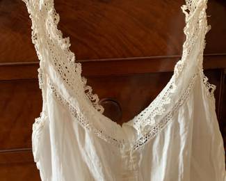 #91	Cotton Bloomers w/legs separated w/lace	 $20.00 