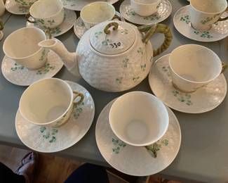 #330	Teapot w/4 larger cups and Saucers - Brown Label Basketweave Tea Set 	 $65.00 