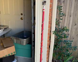 #216	pole saw 	 $20.00 