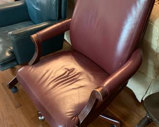 #52	Executive Pleather Office Chair w/arms - adjustable	 $45.00 