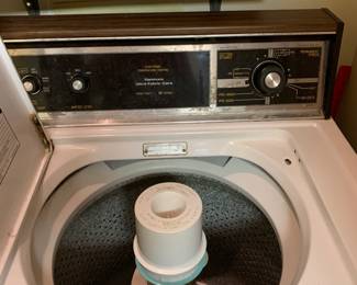 #73	Kenmore Washer w/agitator and Hamper Dryer Matching Set 	 $100.00 