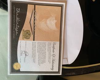 #79	Esteban Electric Accoustical Guitar in Vase w/amp and 10 instructional CDs - new and unused	 $200.00 