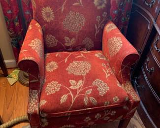 #8	Bob Timberlake Lexington Tomato Floral Side Chair - 1 cushion	 $100.00 