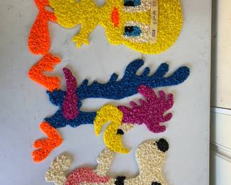 #191	set of 3 vintage metal plastic design 20 tall	 $30.00 