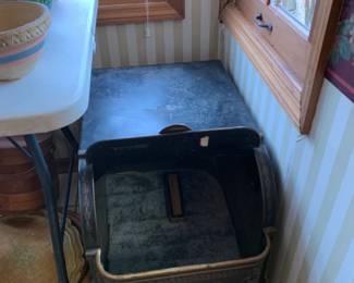 #31	Metal Coal/Wood bin w/slide metal Top - 18x28x21	 $125.00 