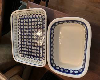 #324	Set of 2 Polish Pottery Casserole & vegetable Bowls	 $28.00 