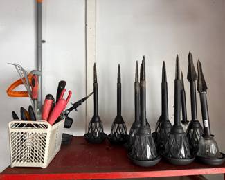 Outdoor tools and lights 