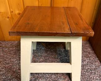 Small step stool 