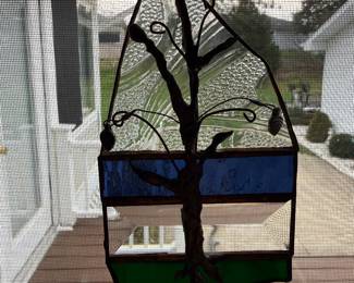 Small stained glass window display 