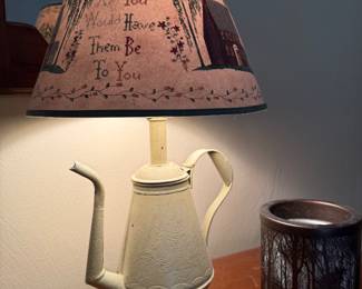 Cute teapot lamp 