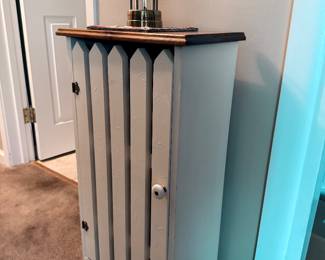 Small utility cabinet 