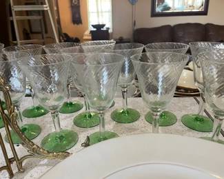 Optic Swirl stemware