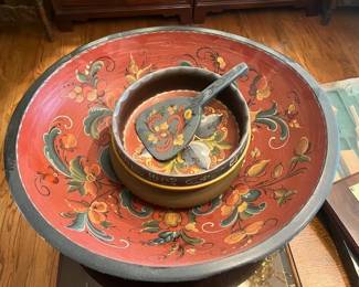 Large wooden Scandinavian bowl