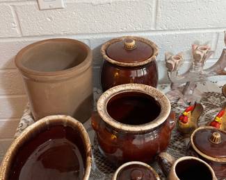 Mc Coy pottery, cookie jar, vintage crock