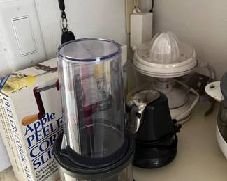 MAGIC BULLET, JUICER, APPLE PEELER/CORER