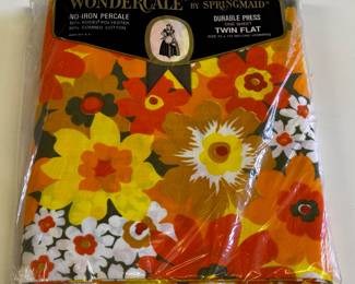 Vintage Springmade linens