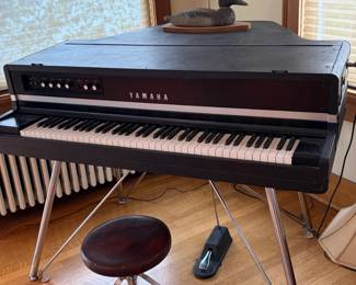 $2600 Yamaha CP-70B Electric Grand Piano.  50"w x 41"d x 37.5"h. With full case.  