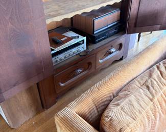 view showing the two drawers at the base.