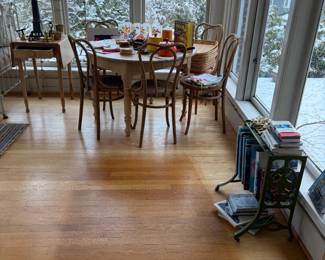 An overview of items in the sale.