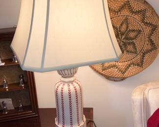 Vtg White w/Red Tulip Stripes Ceramic Lamps!