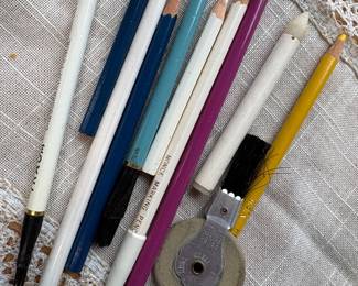 Lot of Assorted Chalk Pencils Craft Fabric Dressmaking Markers & Tools
