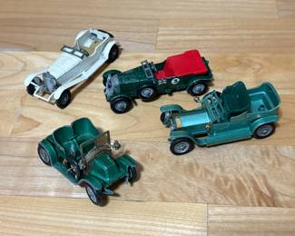 Assorted Vtg. Matchbox by Lesney England Models of Yesteryear Model Cars!!