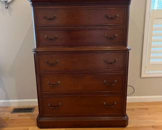 Ethan Allen Dresser 