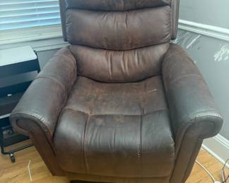 lift chair works decent shape only asking $100
