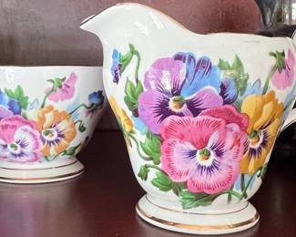 Queen Anne Spring Melody Fine Bone China England 