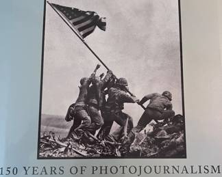 Coffee Table Book EYEWITNESS 150 Years of Journalism